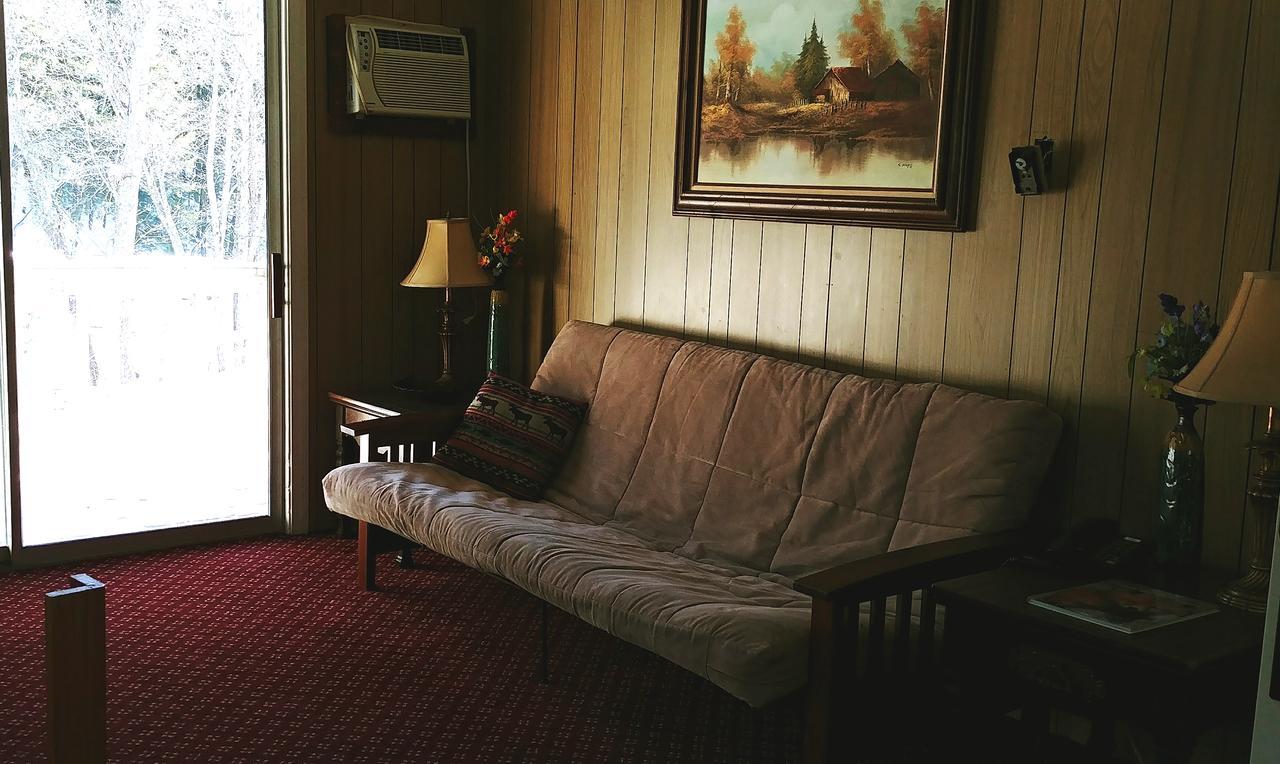 Covered Bridge River View Lodge (Adults Only) Джексон Экстерьер фото